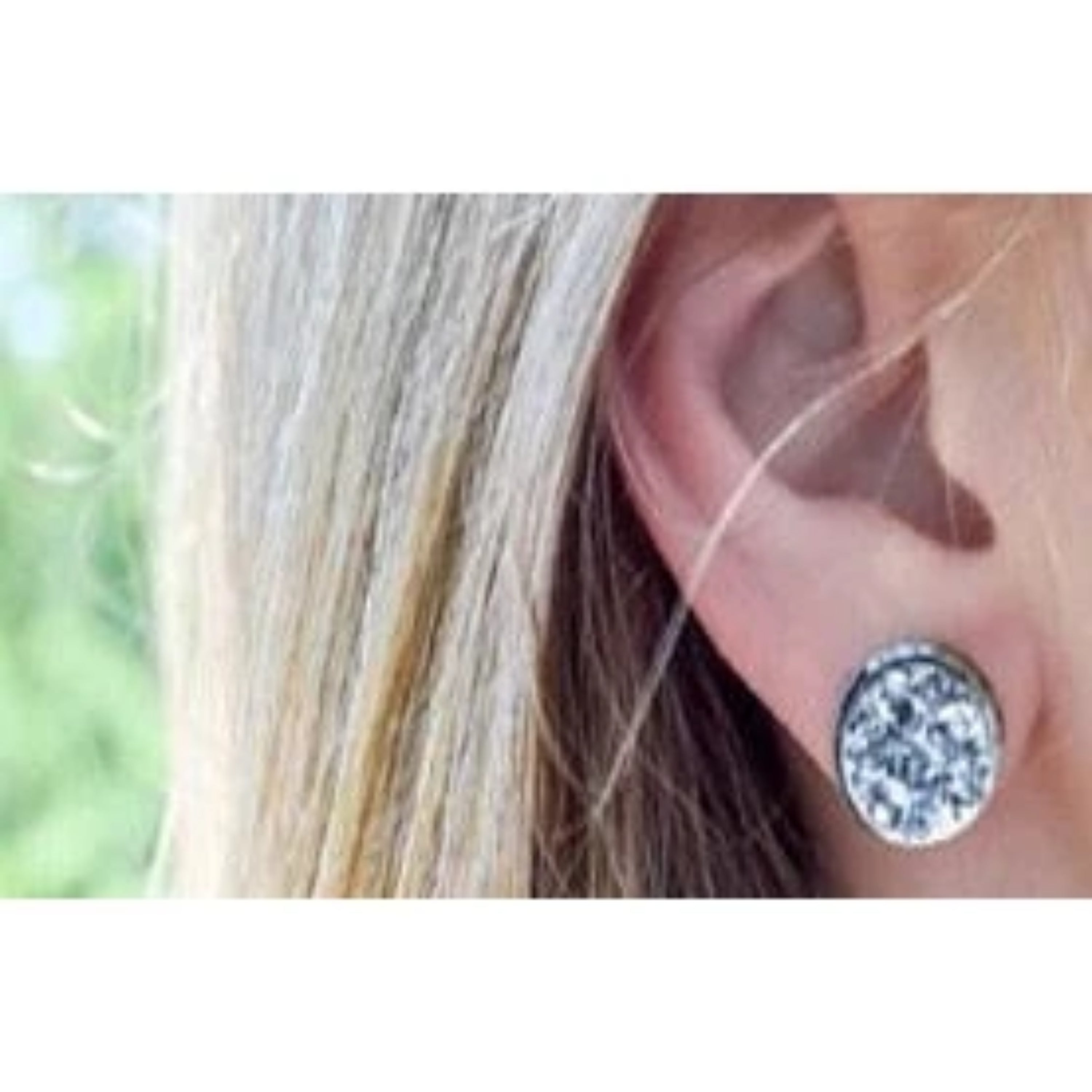 Strawberry & Silver Post Druzy Earring - Southern Ivy Boutique